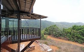 Tree House Coorg
